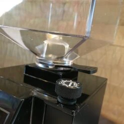 Eureka MIGNON SPECIALITA Espressomühle - Anthrazit 16CR - 2 Timer - 5 Jahre Garantie -Eureka Verkaufs Shop Eureka Mignon Silenzio Bohnentrichter5ad9bda14244a 1280x1280 11