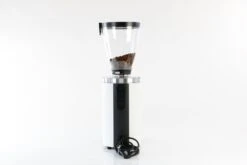 Mahlkönig E65S GBW Mühle Weiß - Gewichtsabhängiges Mahlen! 9 Mahlkönig E65S GBW Mühle Weiß - Gewichtsabhängiges Mahlen! -Eureka Verkaufs Shop Mahlkonig E65S GBW Muhle weiss back 1280x1280