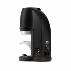 PUQpress Q2 Elektrische Tamperstation Für Verschiedene Siebträgergrößen -Eureka Verkaufs Shop Puqpress q2 automatischer tamper schwarz Ruckseite 1280x1280