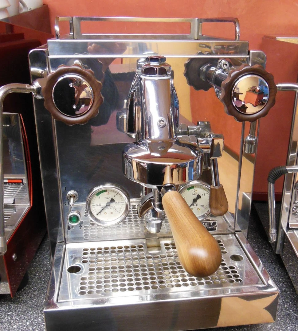 ROCKET Holzgriffset Nussbaum Für R58/R60 4 ROCKET Holzgriffset Nussbaum Für R58/R60 – Bild 2