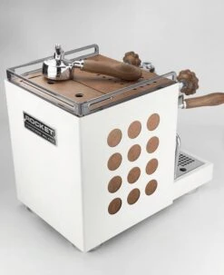 Rocket Appartamento TOTAL WHITE (MATT) EXCLUSIVE WOOD Sonderedition -Eureka Verkaufs Shop Rocket Appartamento TOTAL WHITE EXLUSIVE WOOD Ruckseite 1280x1280