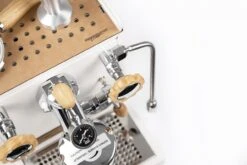 AKTION - Rocket Appartamento 20 Jahre Espressissimo - Sondermodell Limitiert -Eureka Verkaufs Shop Rocket Appartemanto Espressissimo Sonderetition Oben Detail 1280x1280