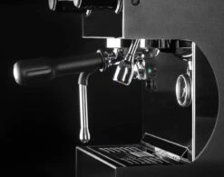 ACM Milano Pratika Schwarz - 2-Kreis-Espressomaschine 14 ACM Milano Pratika Schwarz - 2-Kreis-Espressomaschine -Eureka Verkaufs Shop SDSC 5542 1280x1280 2