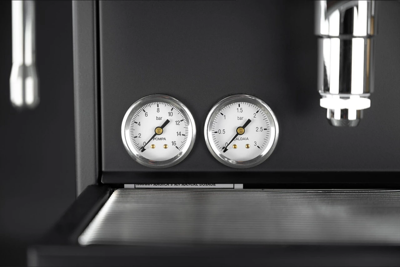 Bezzera MAGINERA PURE 2-Kreis Siebträgermaschine Sonderedition 9 Bezzera MAGINERA PURE 2-Kreis Siebträgermaschine Sonderedition – Bild 7